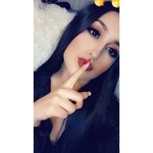 Meet your Posher, Cortney